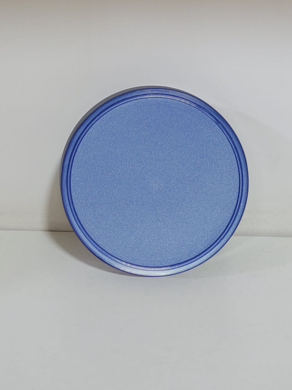 B112 blue closure