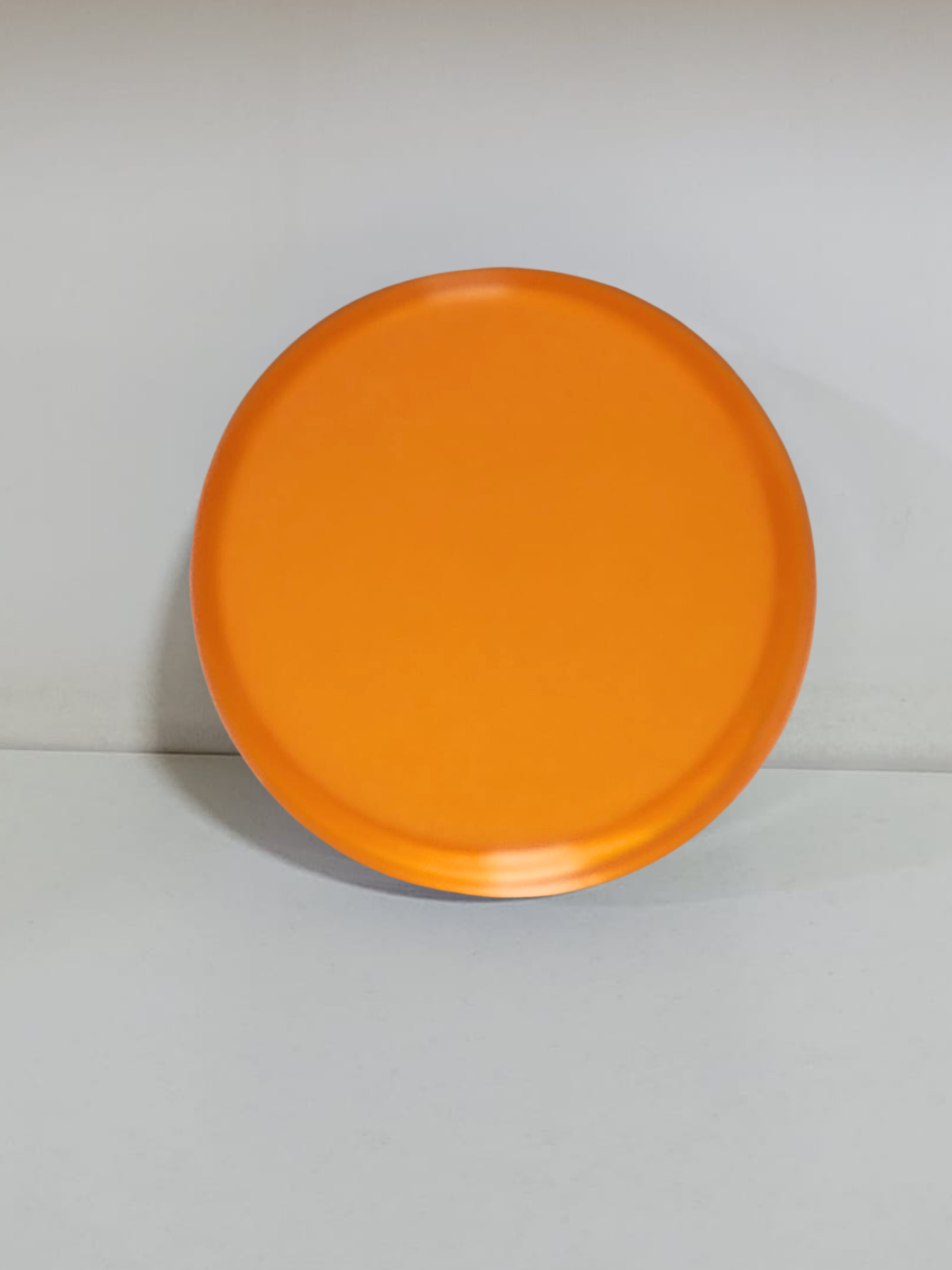 B112 orange closure